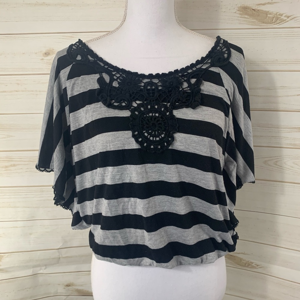 Almost Famous Black Striped Flutter Sleeve top